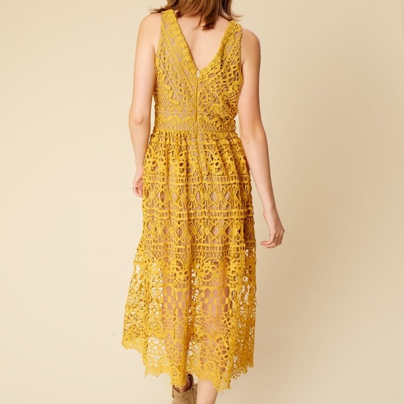 Altar’d State Crochet Yellow Lace Floral Sleeveless Midi Dress Medium - Picture 5 of 8